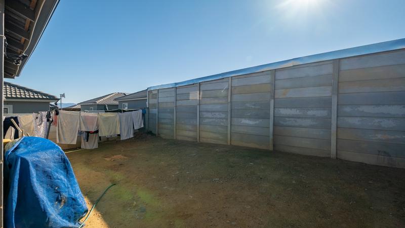 2 Bedroom Property for Sale in Groenheuwel Western Cape